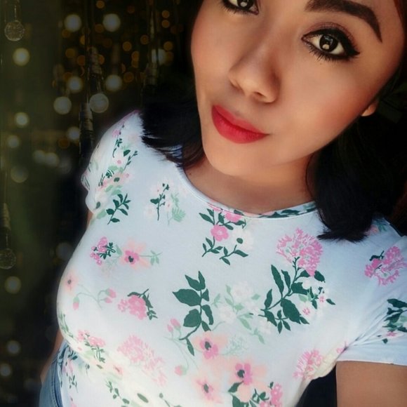 Beige 2 - Mary Kay Sheer Mineral Pressed Powder - DISCONTINUED - Picture 6 of 7